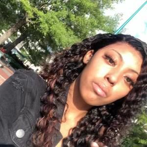 Meet your Posher, Ta'layla